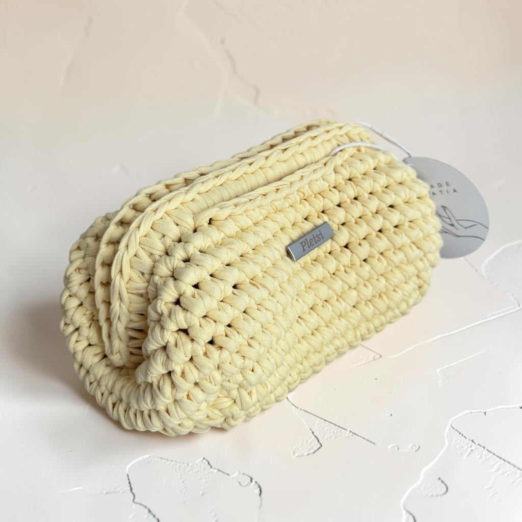 Solie clutch yellow