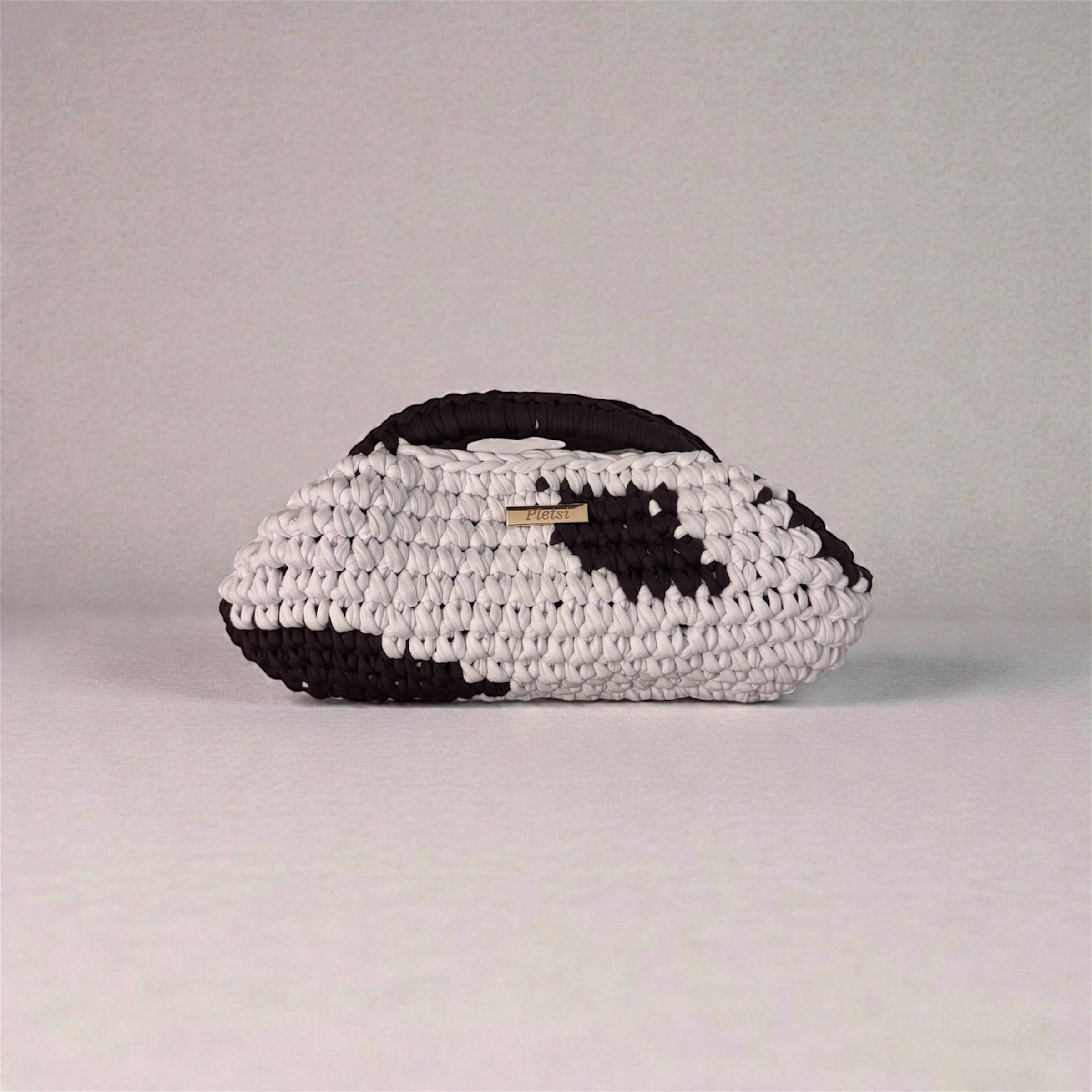 Cow pattern solie